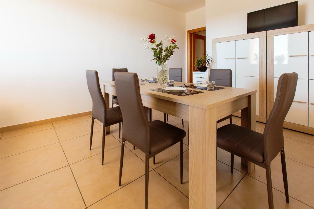 Complesso Casamica Villa Парабита Екстериор снимка