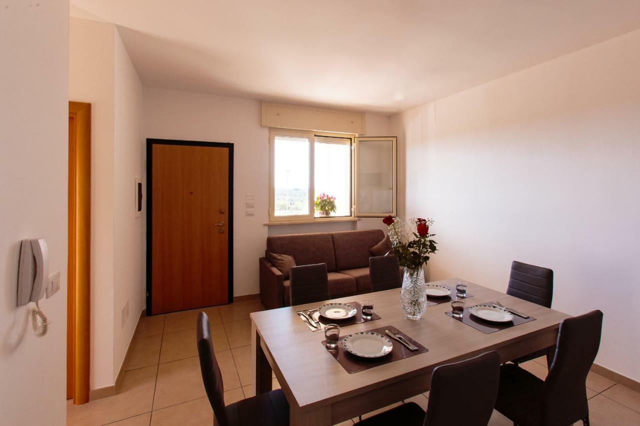 Complesso Casamica Villa Парабита Екстериор снимка