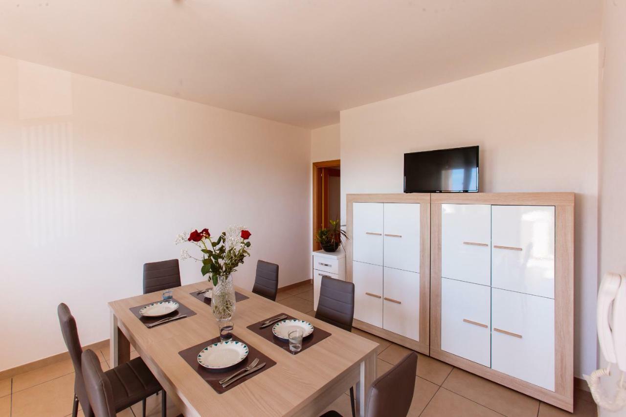Complesso Casamica Villa Парабита Екстериор снимка