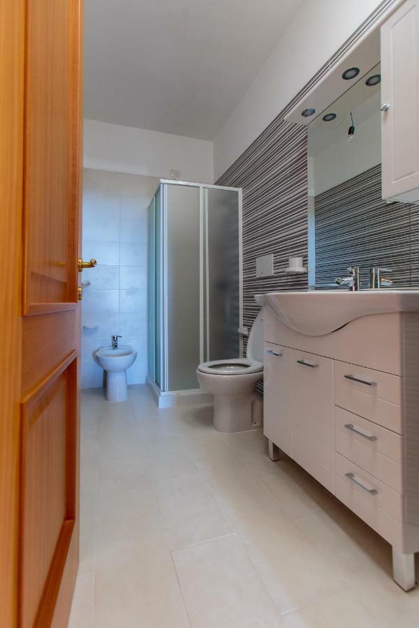 Complesso Casamica Villa Парабита Екстериор снимка