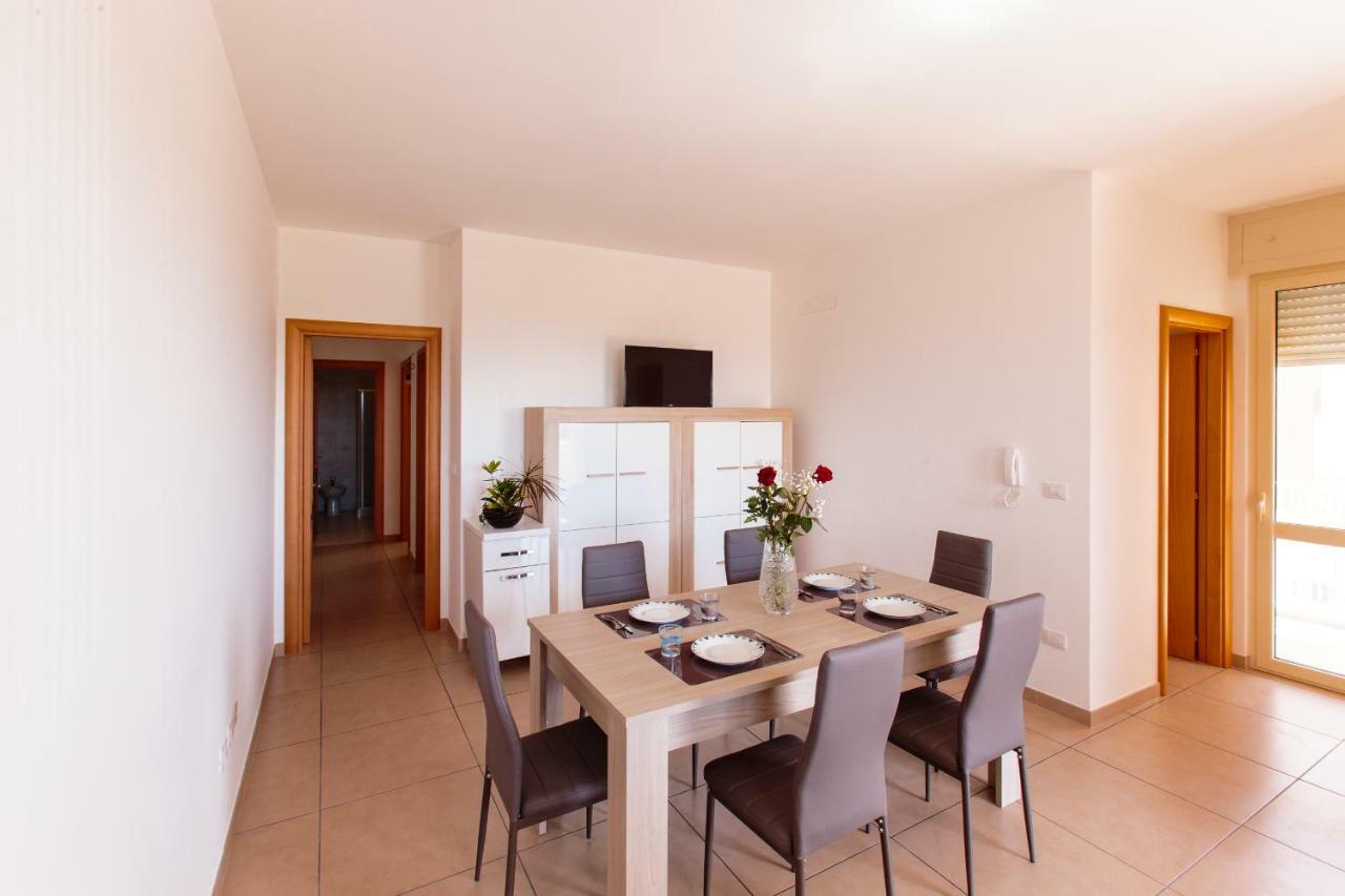 Complesso Casamica Villa Парабита Екстериор снимка